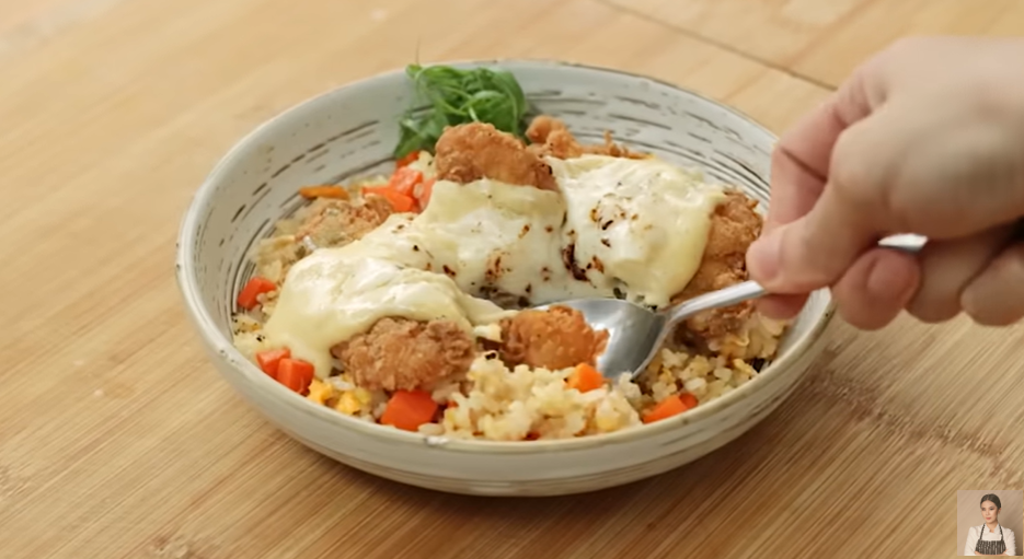 Dori Krispi Saus Creamy. (YouTube Chef Devina)